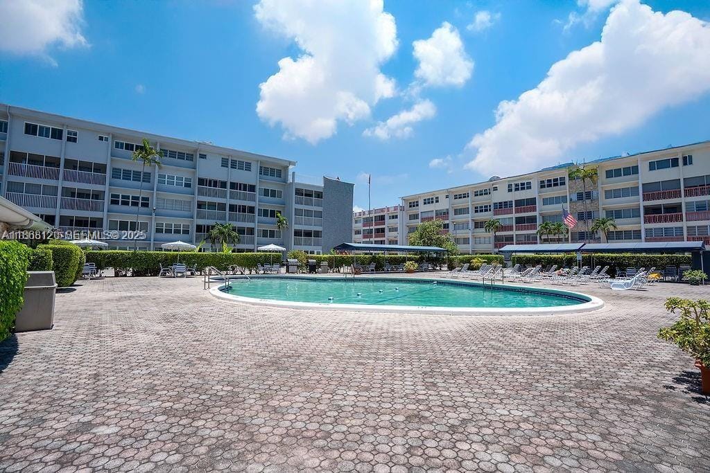 215 SE 3rd Avenue 401D, Hallandale Beach, FL 33009 photo 17