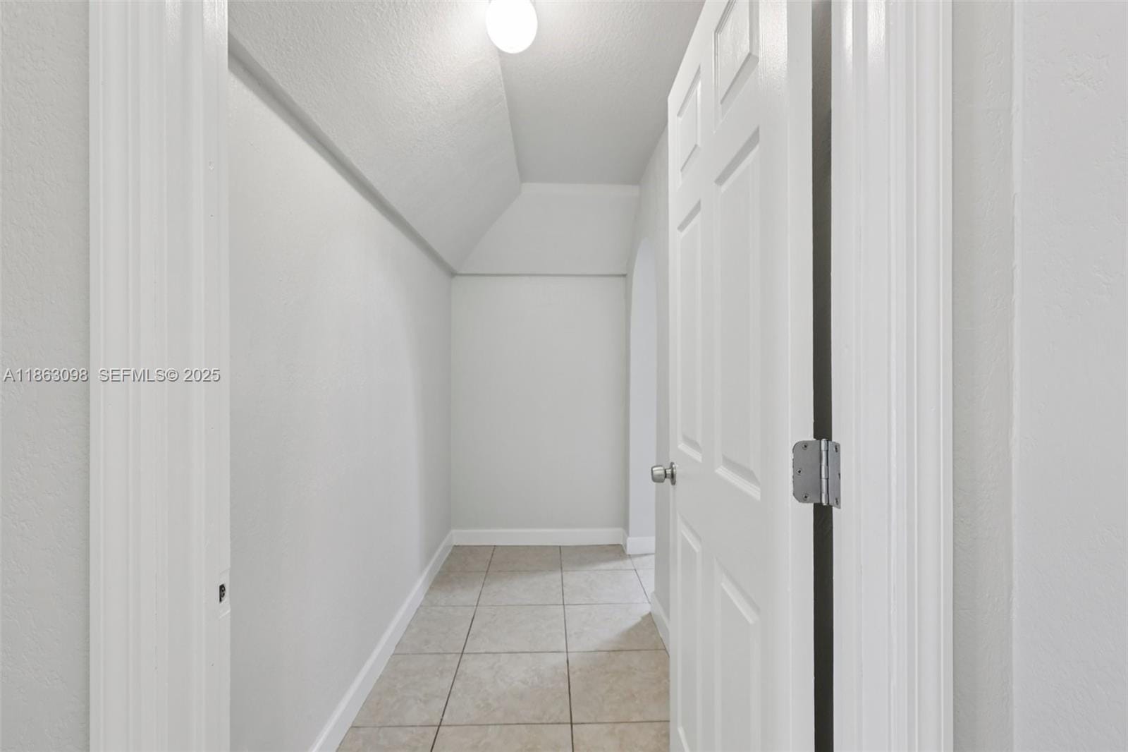 19110 N Miami Avenue, Miami Gardens, FL 33169 photo 25
