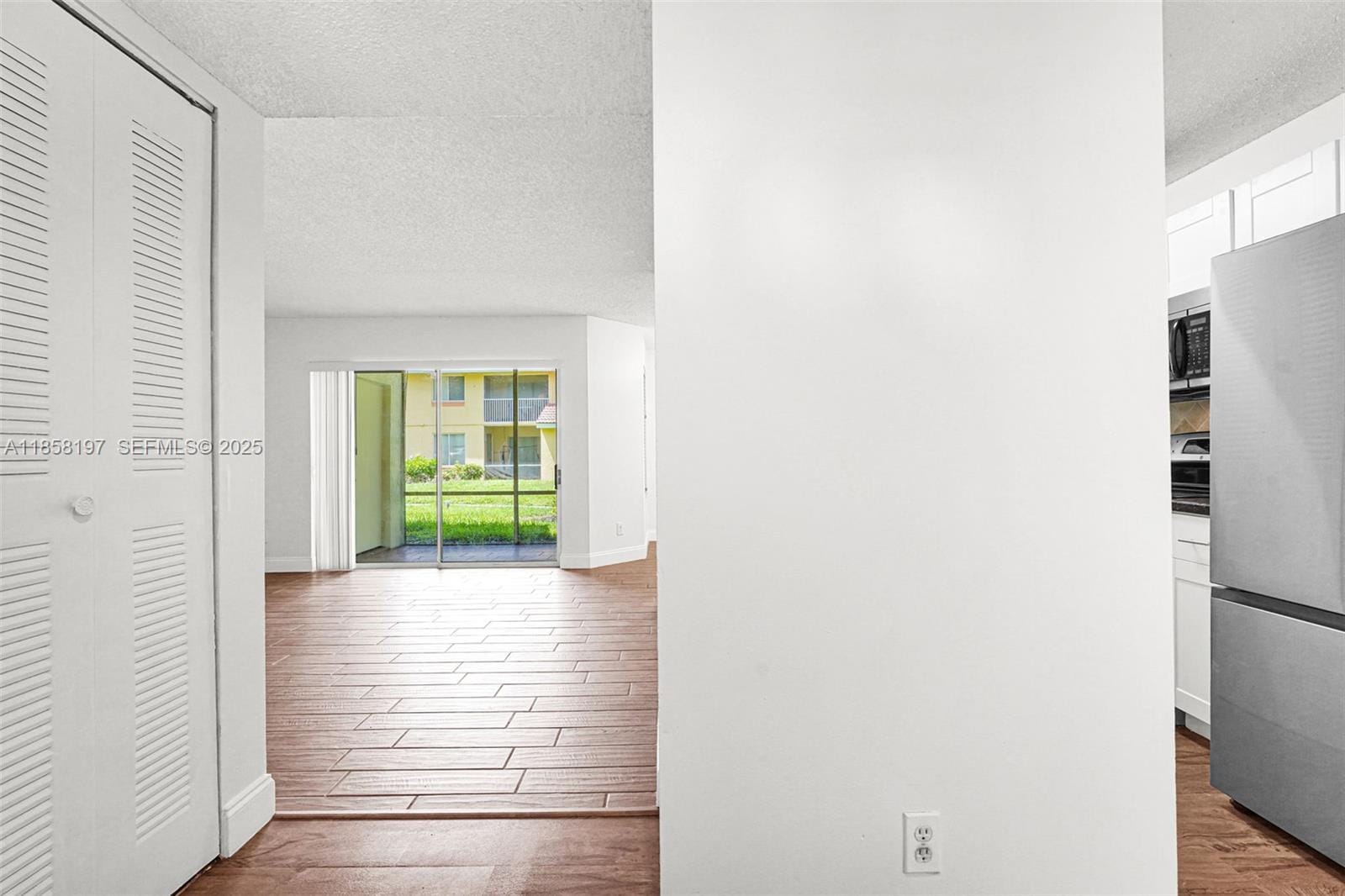1146 Coral Club Drive 1146, Coral Springs, FL 33071 photo 4