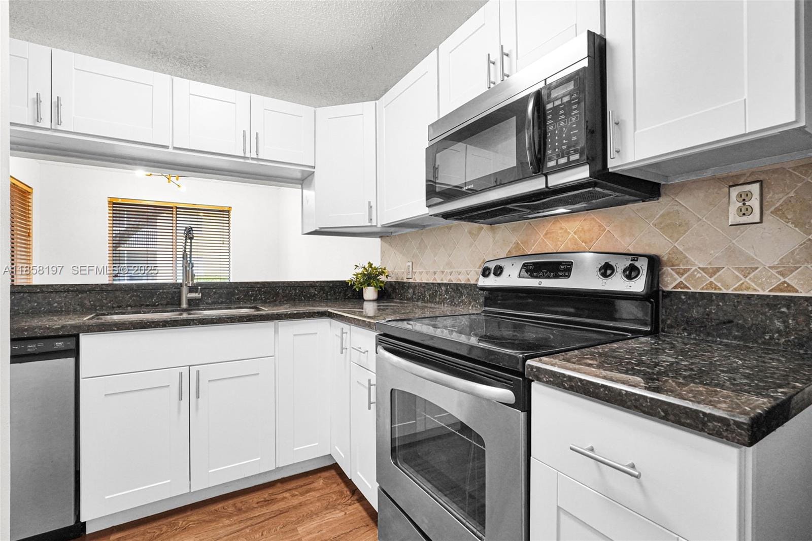 1146 Coral Club Drive 1146, Coral Springs, FL 33071 photo 6