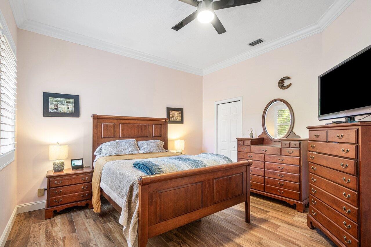 911 Forest Glen Lane, Wellington, FL 33414 photo 29