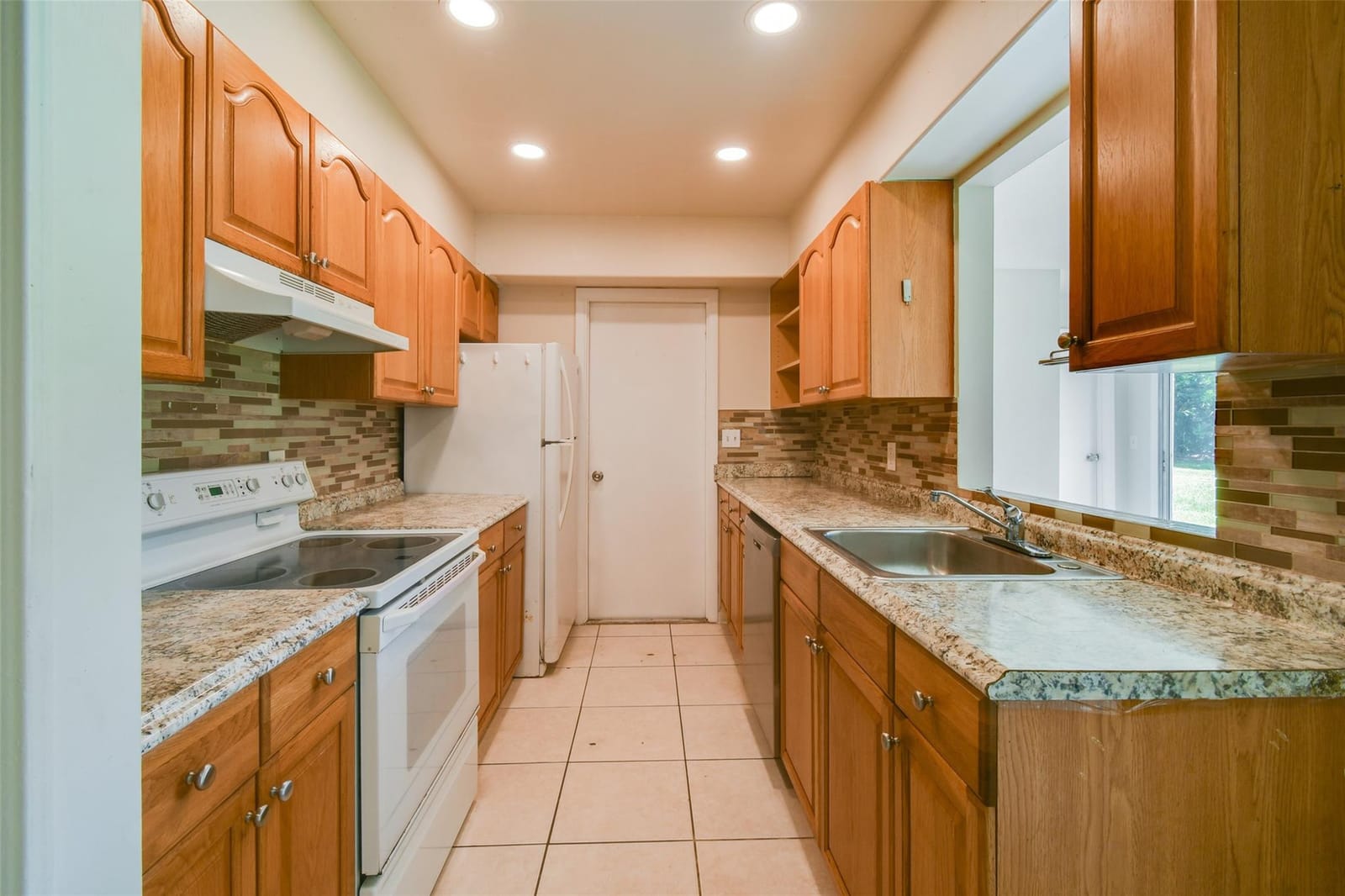 458 SE Galleon Lane, Port St. Lucie, FL 34983 photo 8