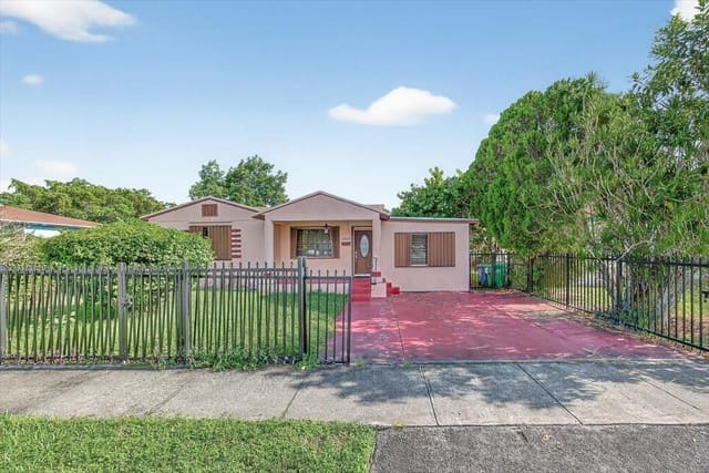 2920 NW 69th Street, sold in Marilynda, Miami, FL