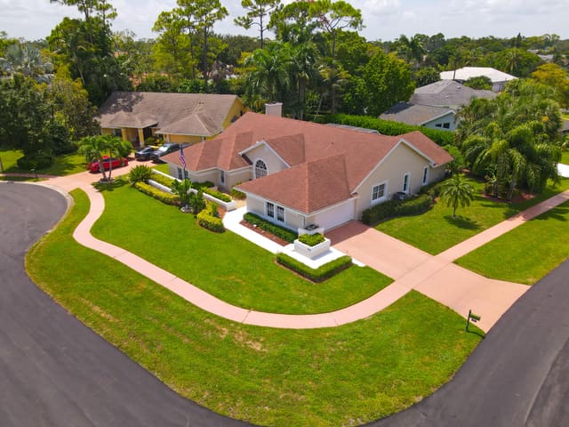 12675 Headwater Way, Wellington, FL 33414
