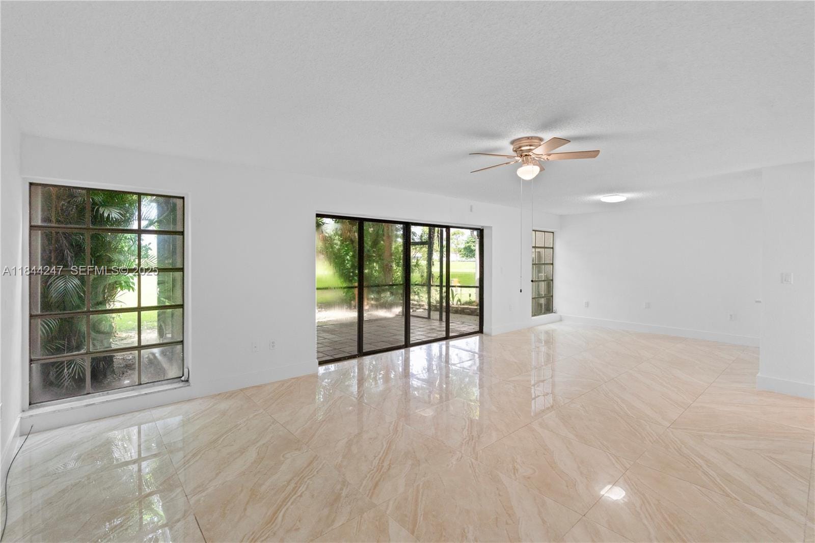 19828 Bob O Link Drive, Hialeah, FL 33015 photo 16