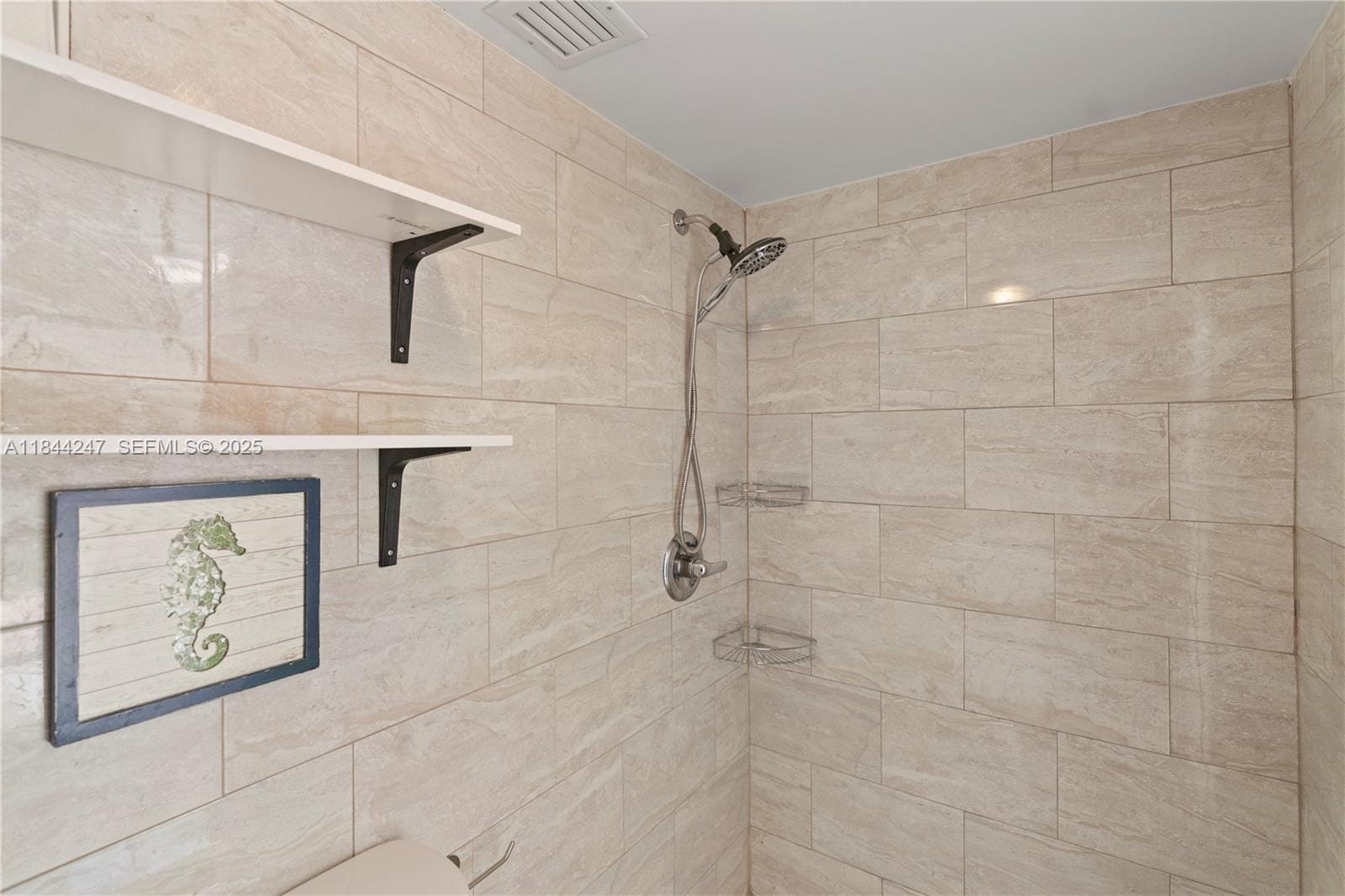 19828 Bob O Link Drive, Hialeah, FL 33015 photo 22