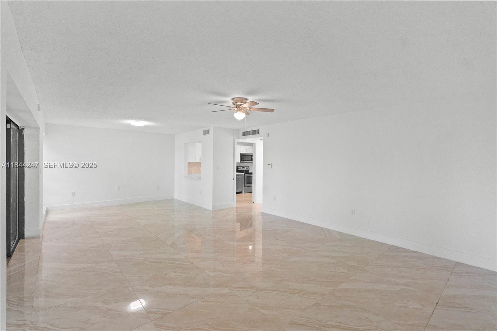 19828 Bob O Link Drive, Hialeah, FL 33015 photo 30
