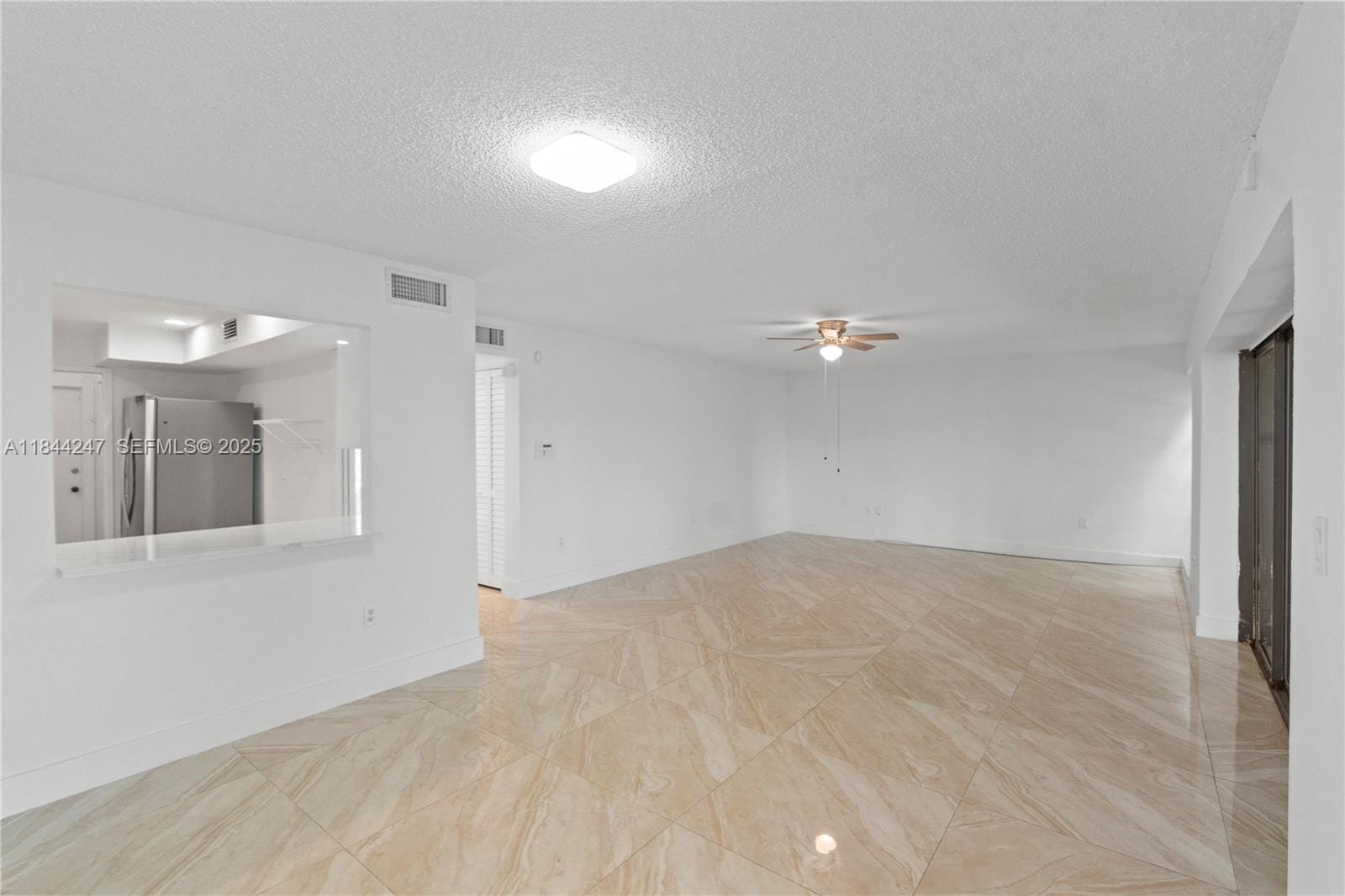 19828 Bob O Link Drive, Hialeah, FL 33015 photo 4