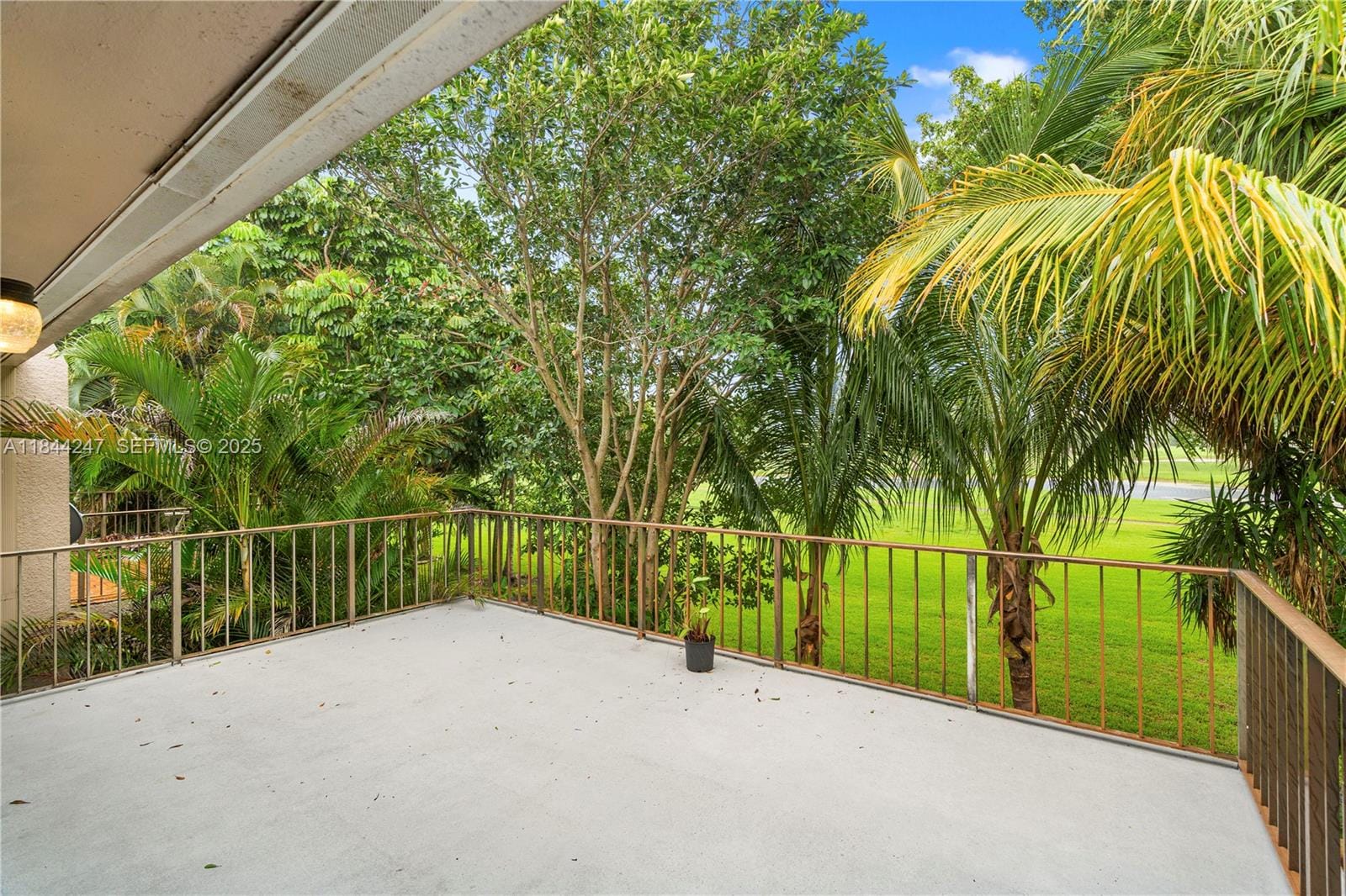 19828 Bob O Link Drive, Hialeah, FL 33015 photo 7