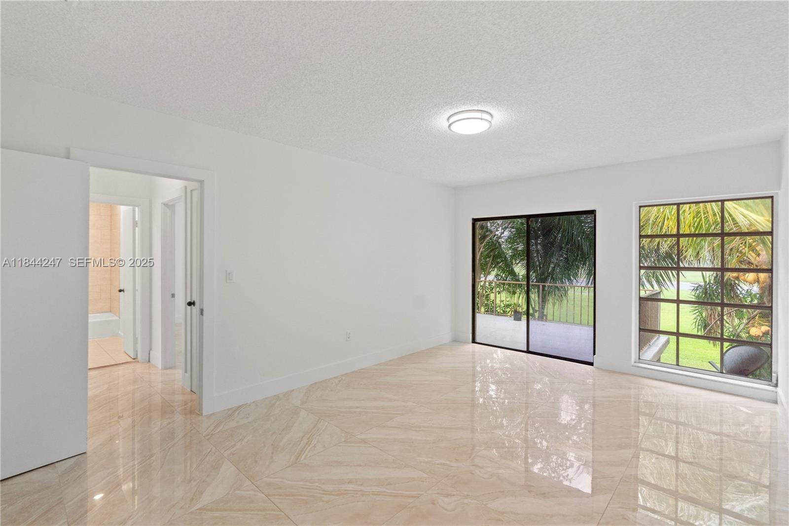 19828 Bob O Link Drive, Hialeah, FL 33015 photo 8