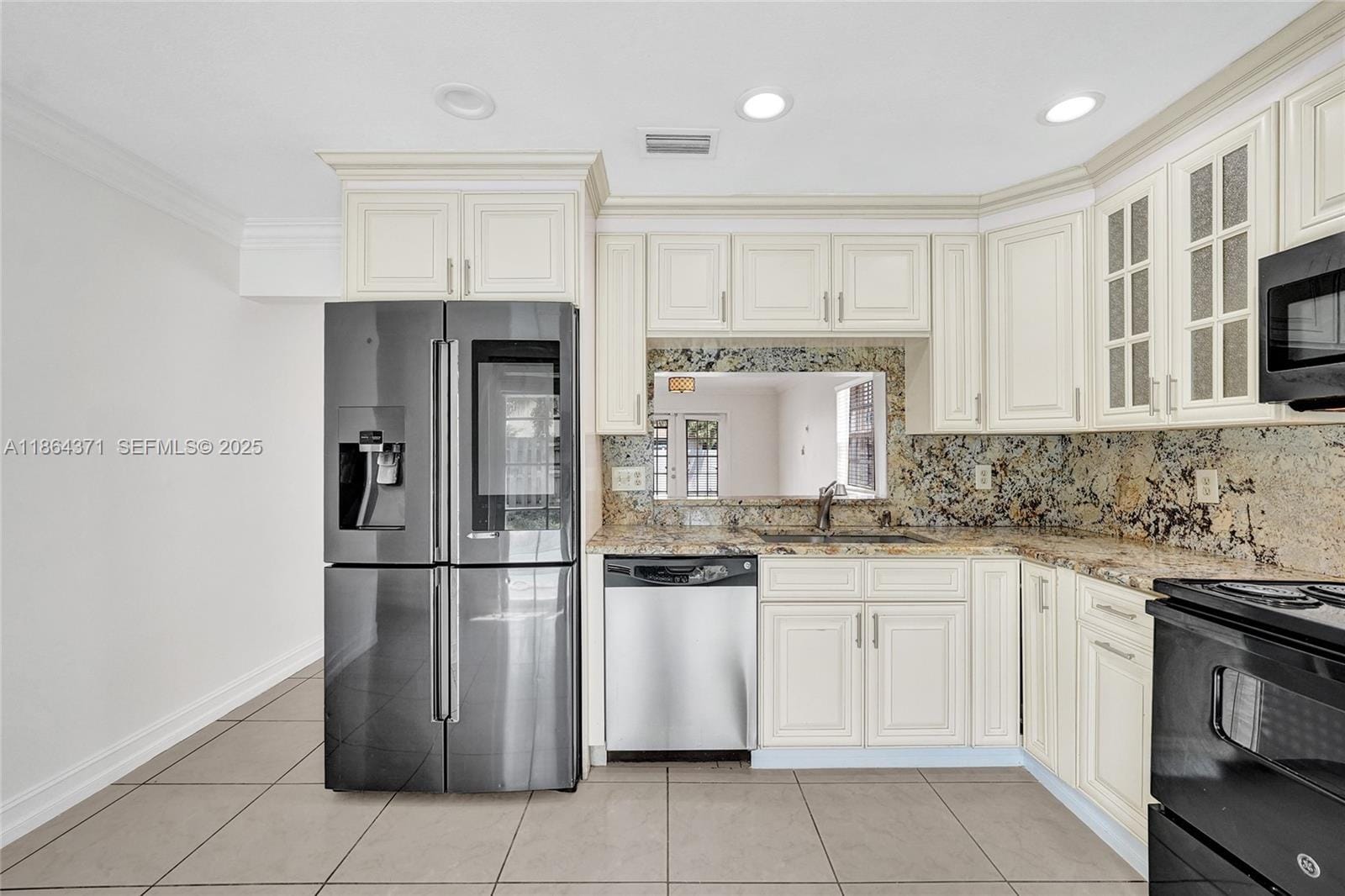 9950 SW 12th Street, Pembroke Pines, FL 33025 photo 18