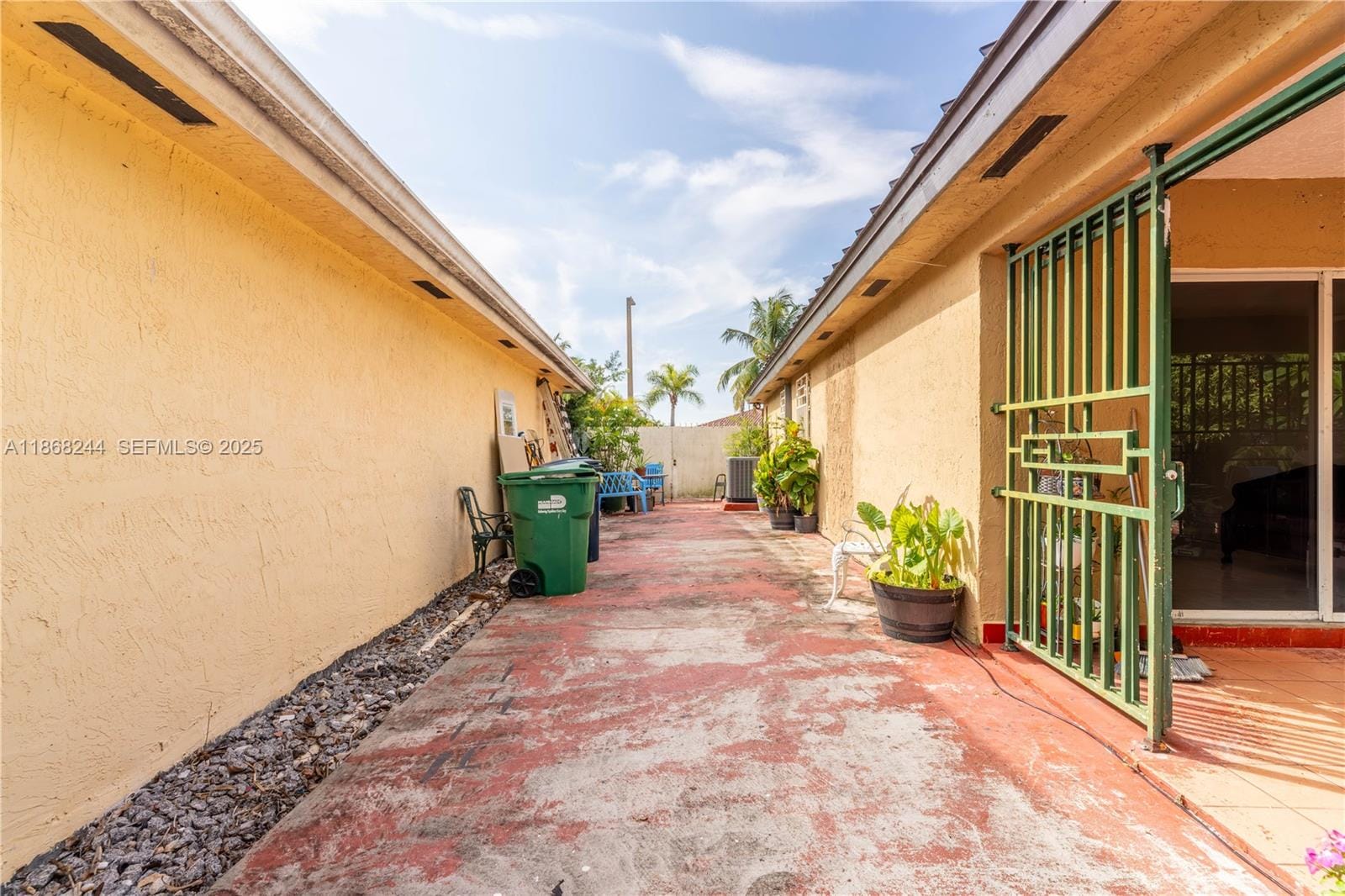 14309 SW 52nd Street — photo 5