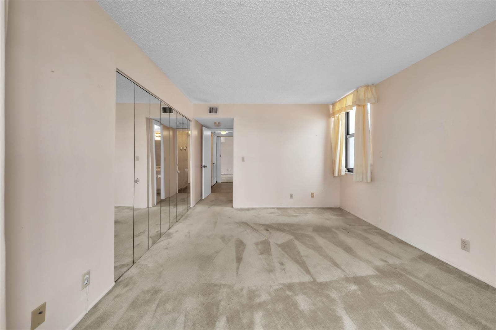 2401 S Ocean Drive 505, Hollywood, FL 33019 photo 19