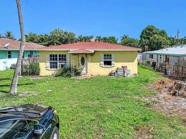 245 NE 11th Street NE, Delray Beach, FL 33444