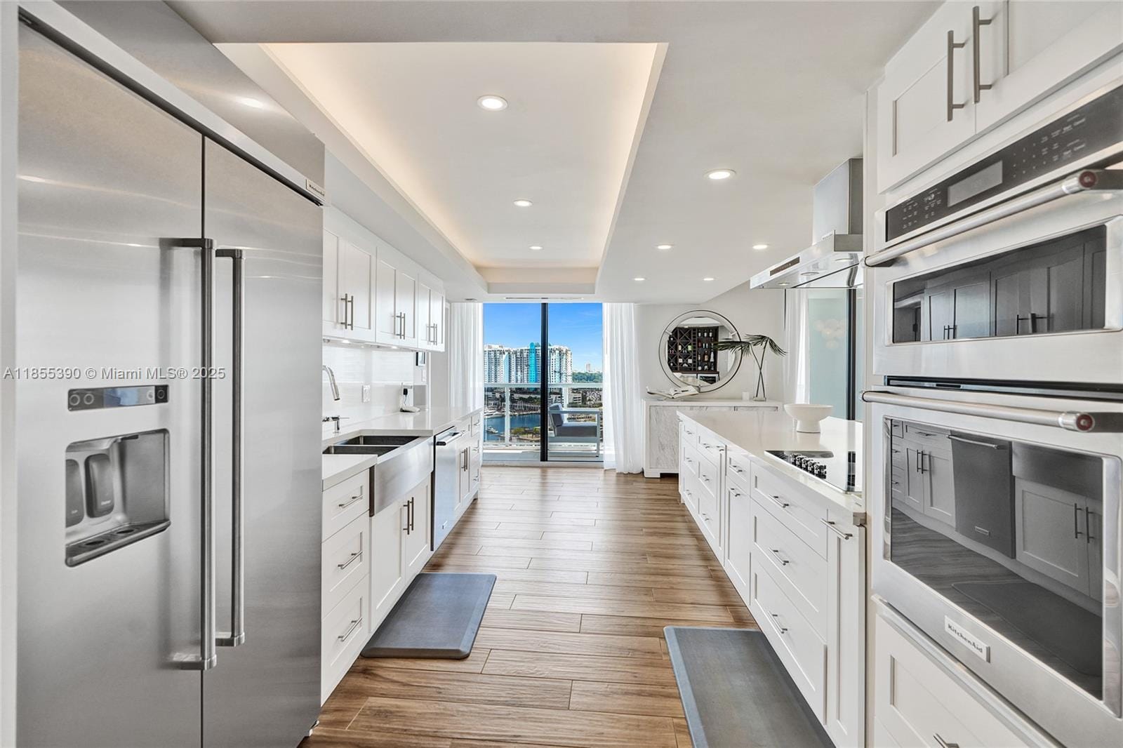 9 Island Avenue 1814 — photo 12