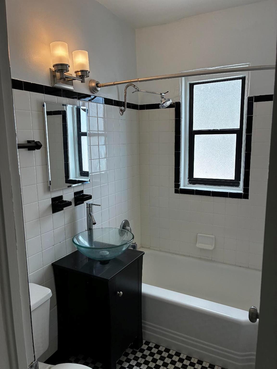 311 Liberty Street 18 — photo 7
