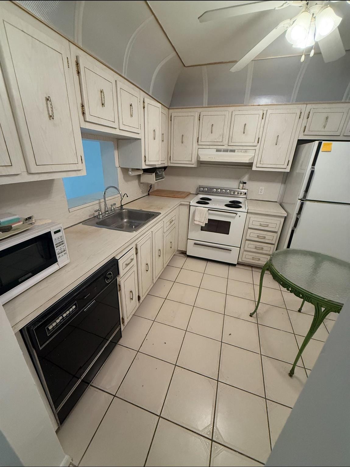 11905 NE 2nd Avenue C315 — photo 8
