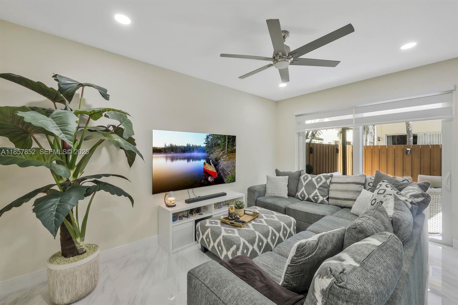 14942 SW 8th Lane, Miami, FL 33194 photo 18