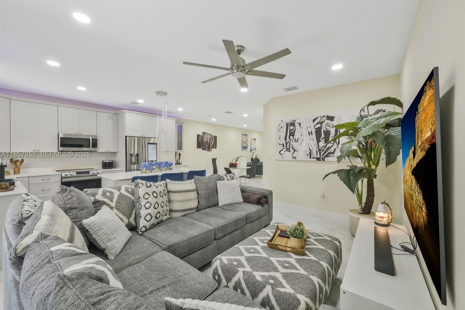 14942 SW 8th Lane, Miami, FL 33194 photo 19