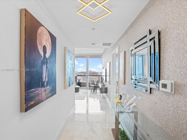 6899 Collins Avenue 1010, sold in North Carillon Beach, Miami Beach, FL