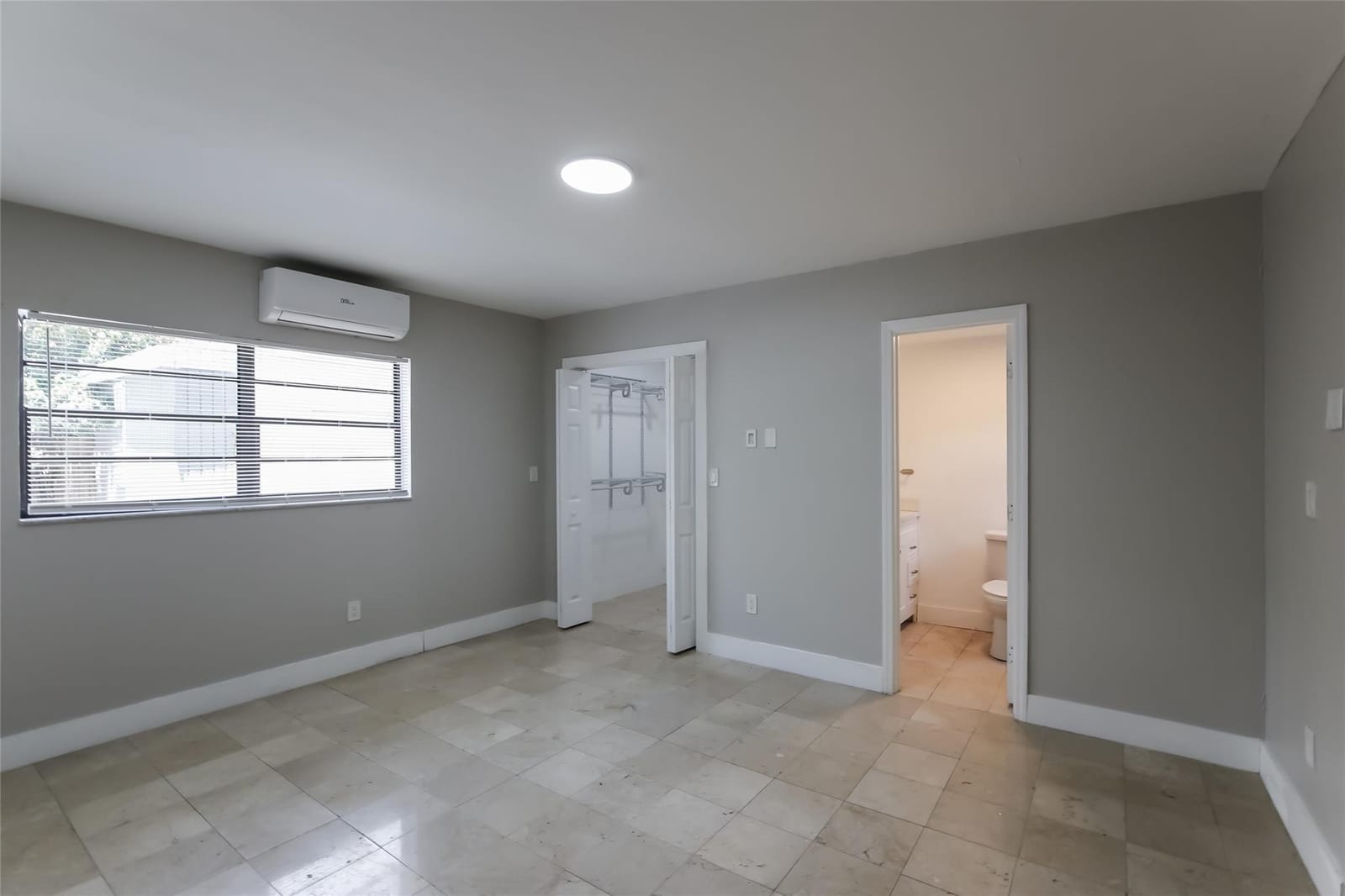 3281 NW 14th Terrace, Miami, FL 33125 photo 7