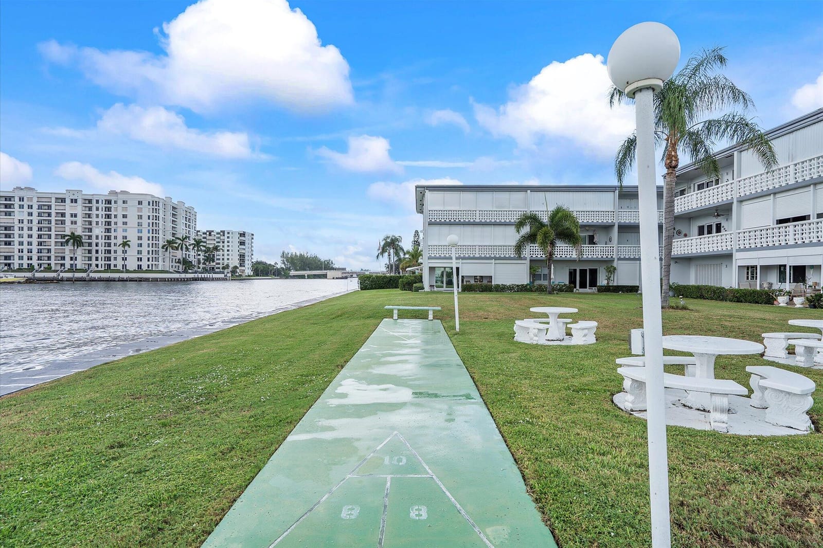 1001 N Riverside Drive 104, Pompano Beach, FL 33062 photo 14