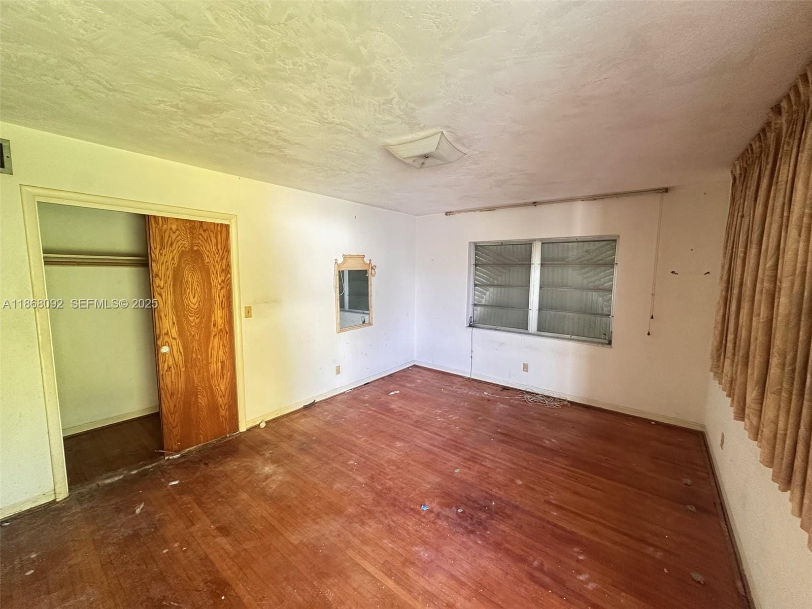 102 SW 1st Avenue, Hallandale Beach, FL 33009 photo 8