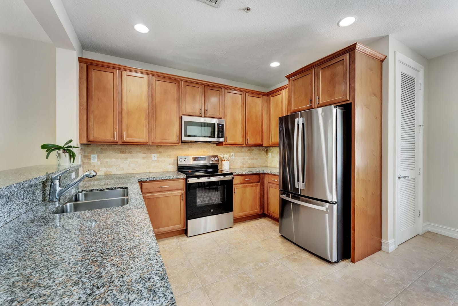 108 SW 1st Avenue, Delray Beach, FL 33444 photo 16
