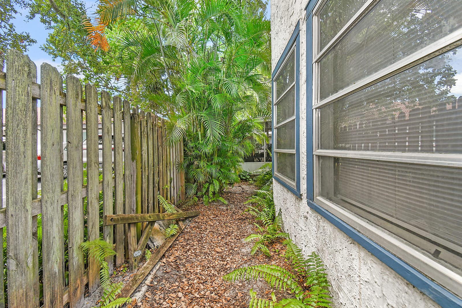 413 SE Hibiscus Avenue, Stuart, FL 34996 photo 25