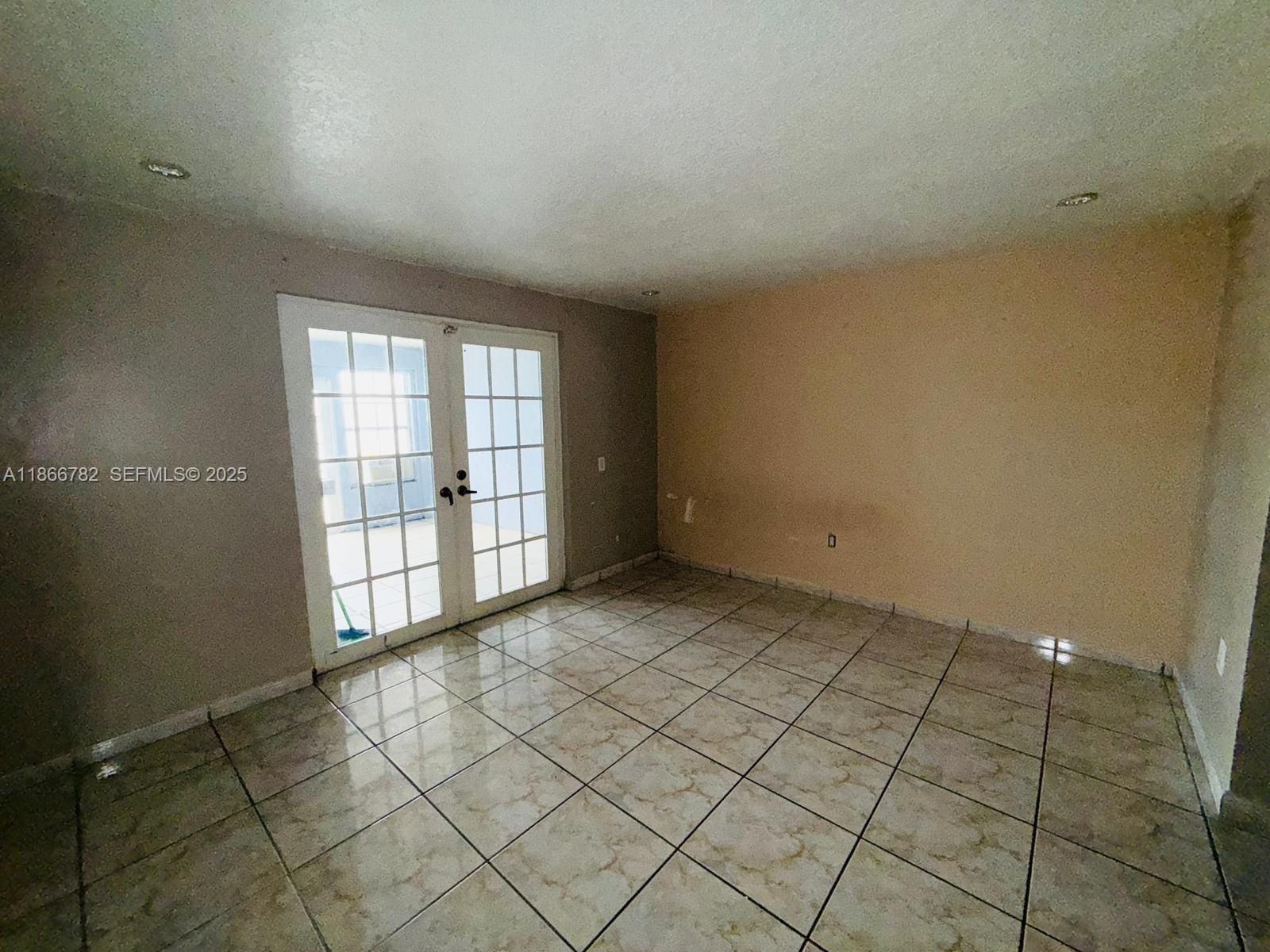 2669 W 52nd Street 12 — photo 11