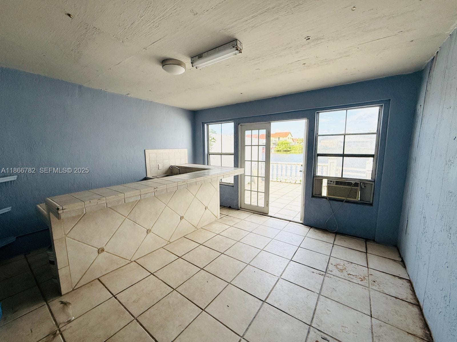 2669 W 52nd Street 12 — photo 12