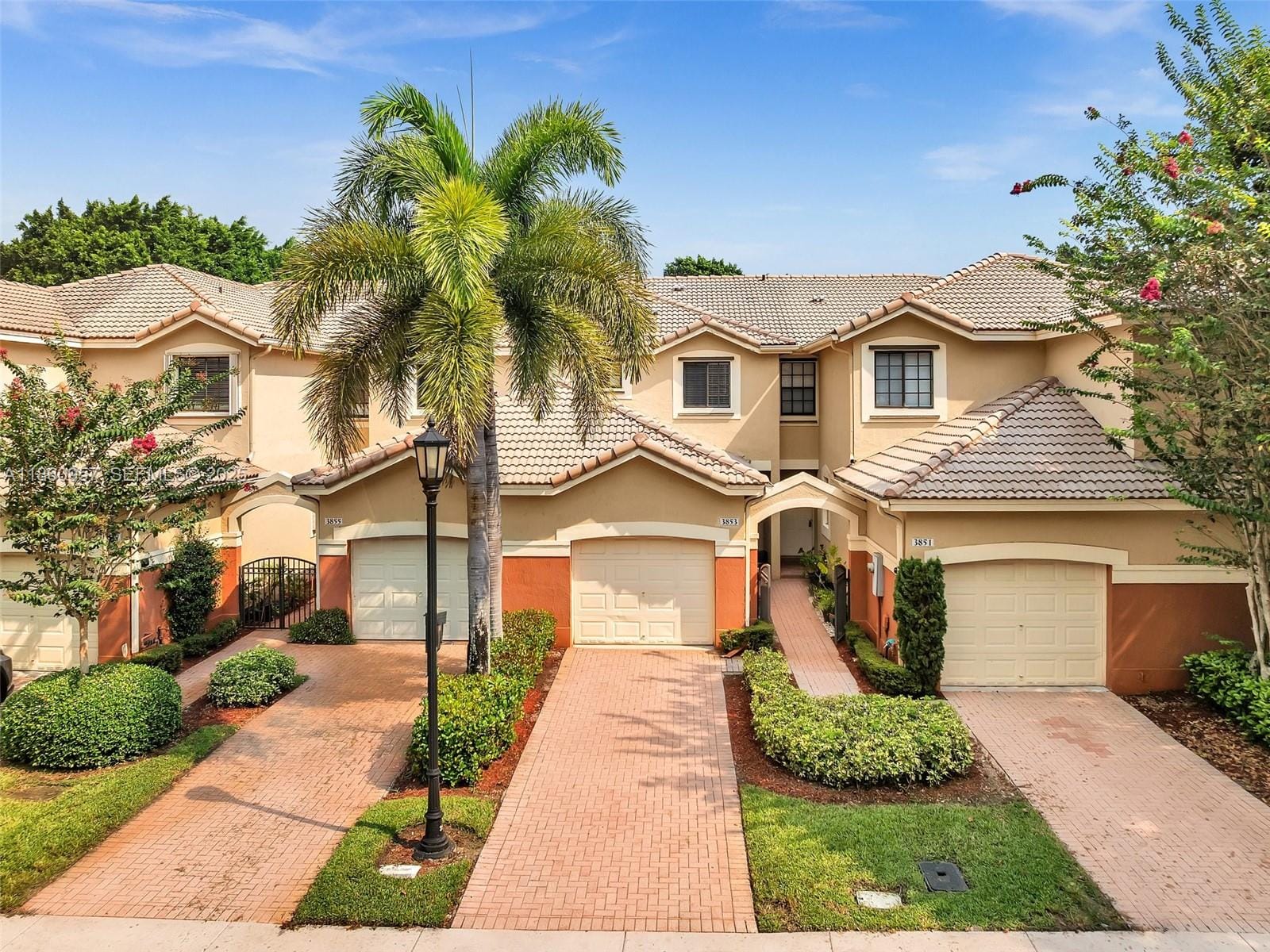 3853 Tree Top Drive, Weston, FL 33332
