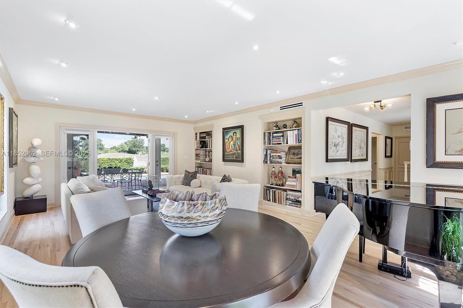 4310 Santa Maria Street, Coral Gables, FL 33146 photo 2