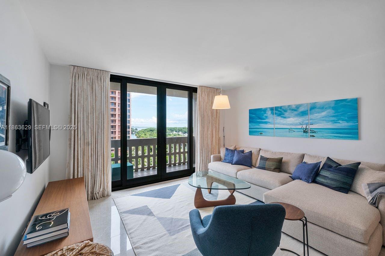 90 Edgewater Drive 820, Coral Gables, FL 33133 photo 13