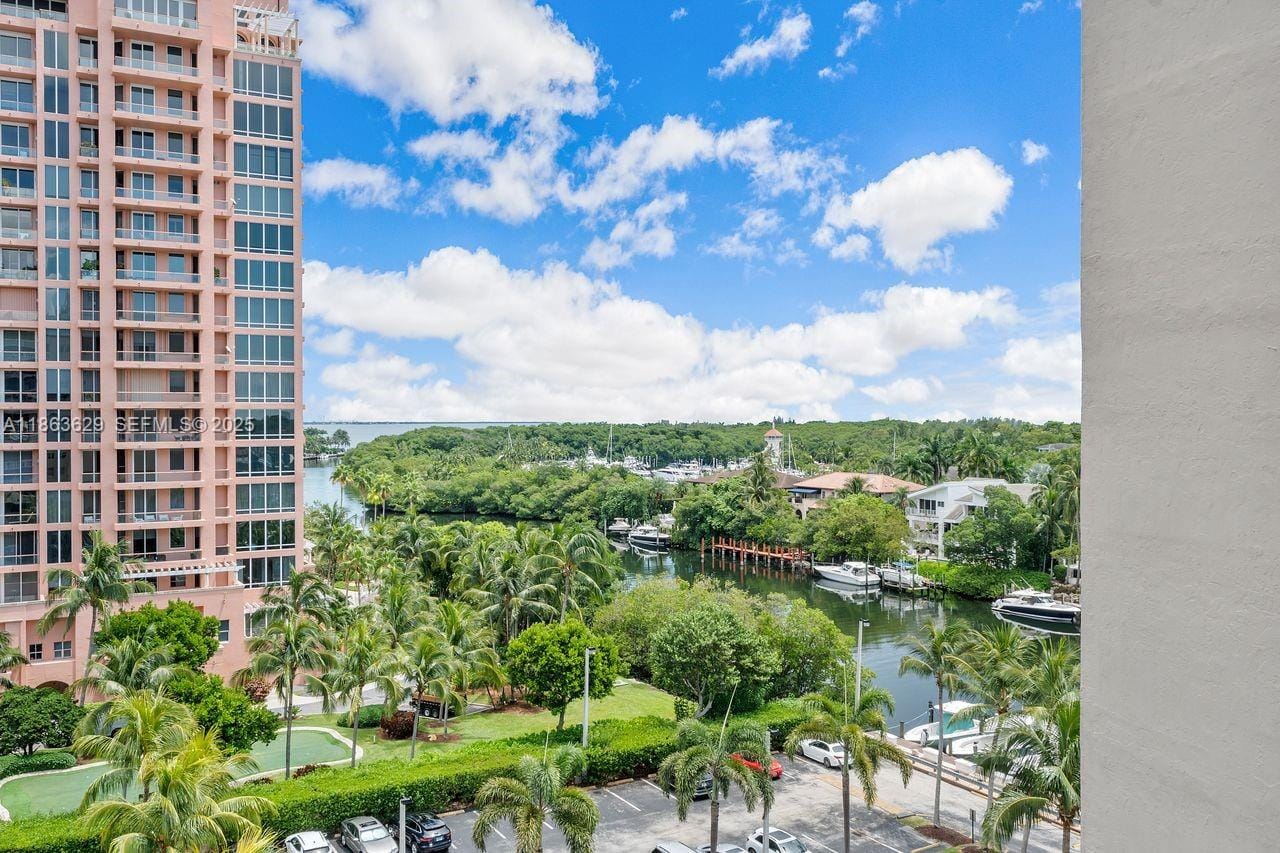 90 Edgewater Drive 820, Coral Gables, FL 33133 photo 17