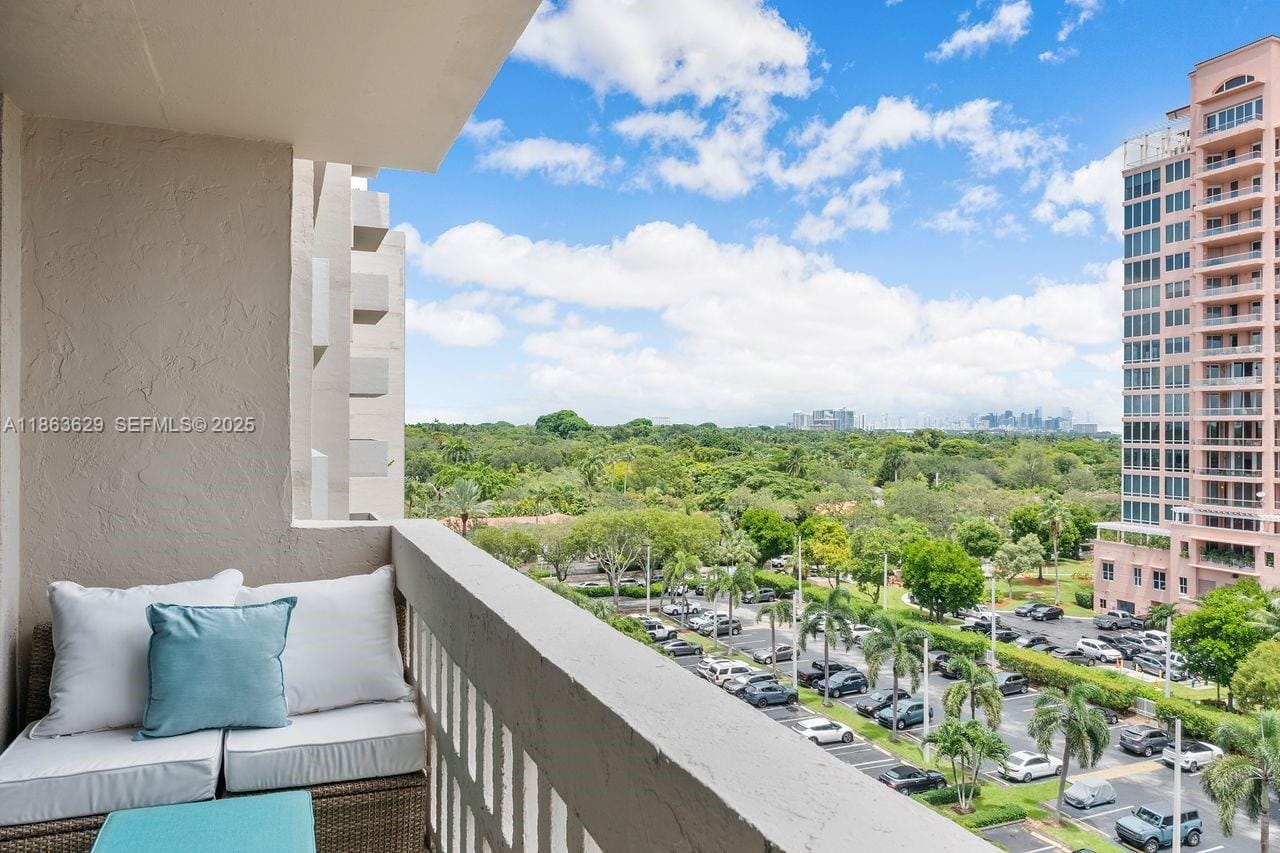 90 Edgewater Drive 820, Coral Gables, FL 33133 photo 18