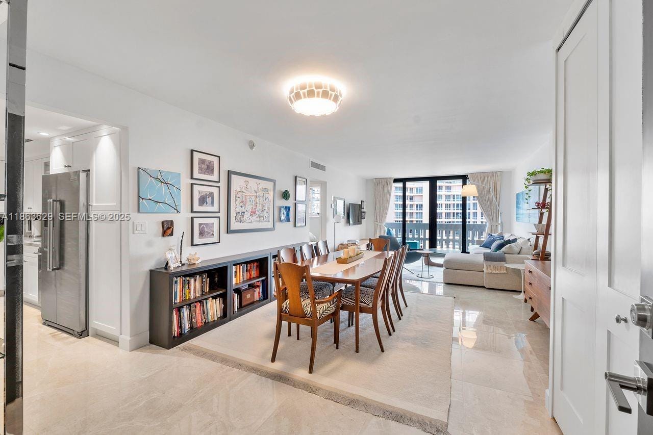 90 Edgewater Drive 820 — photo 7