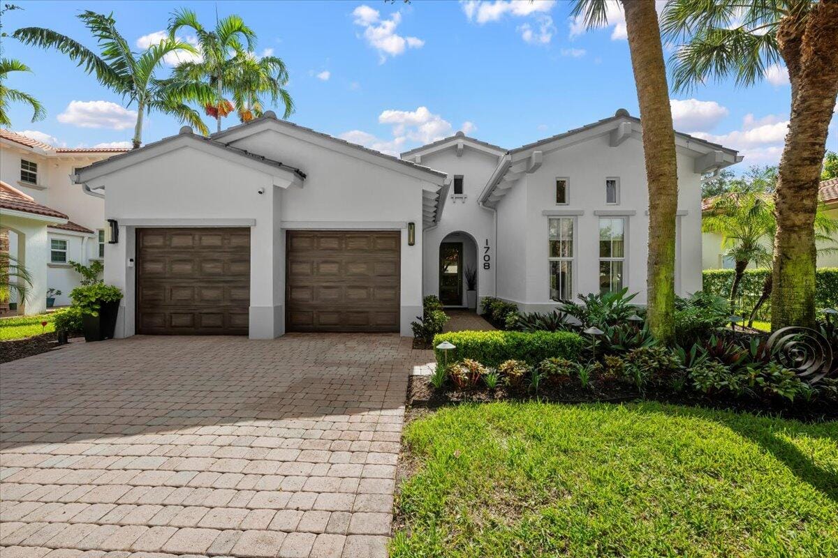 1708 Nature Court, Palm Beach Gardens, FL 33410 photo 2