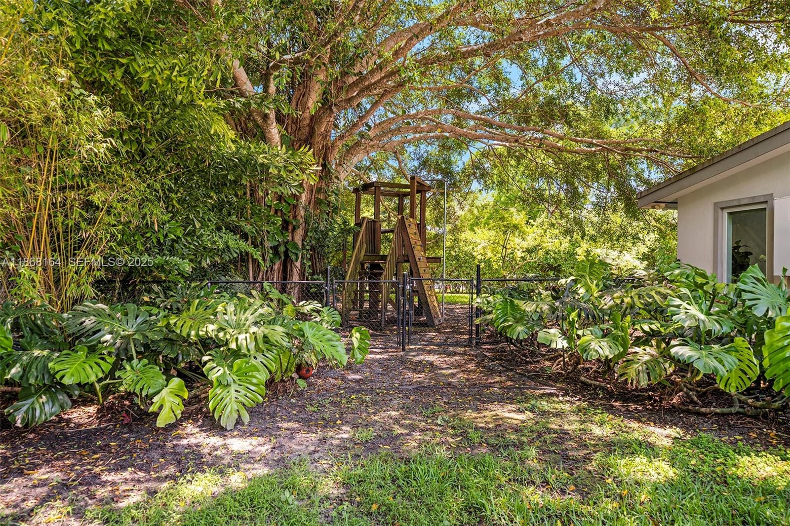 11001 SW 64th Avenue, Pinecrest, FL 33156 photo 10