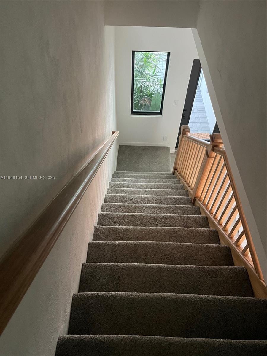 2526 Pierce Street 12 — photo 9
