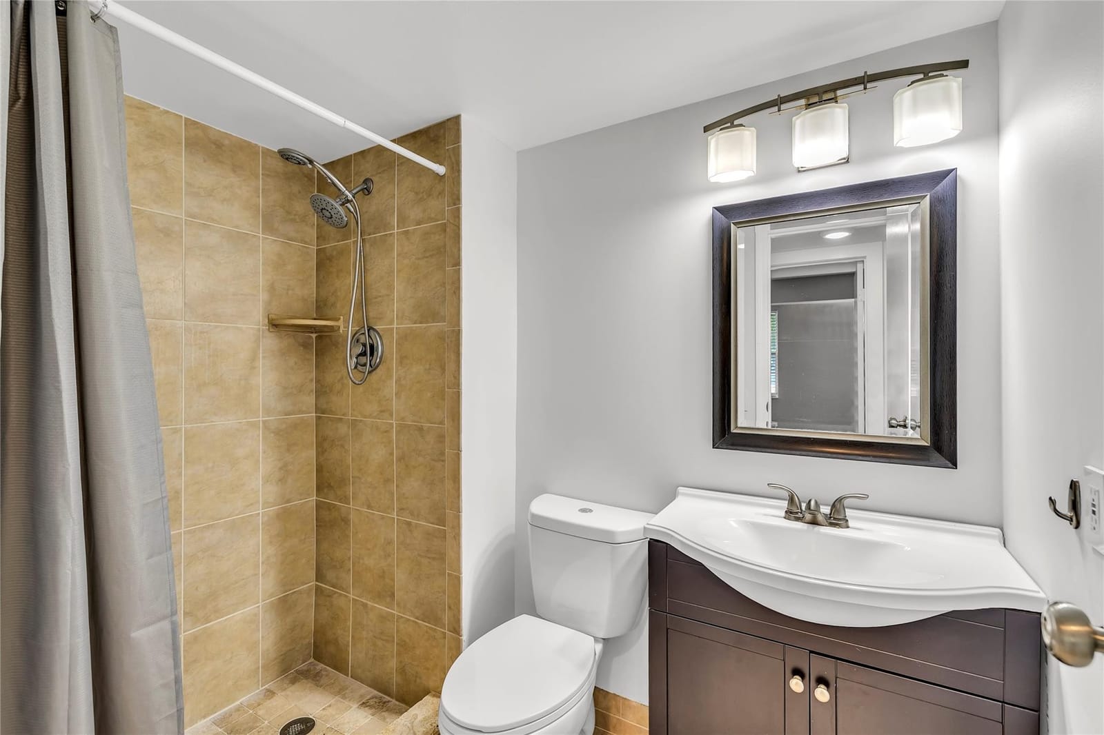 3100 W Rolling Hills Circle 109 — photo 12