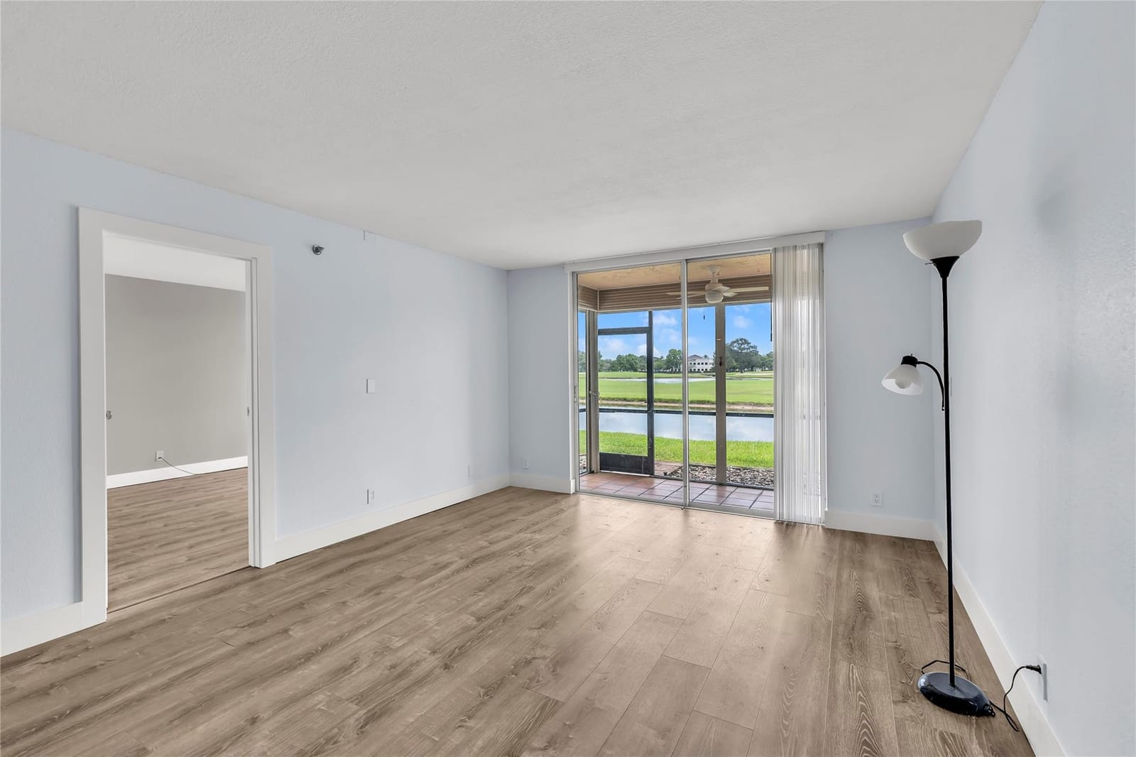 3100 W Rolling Hills Circle 109 — photo 5