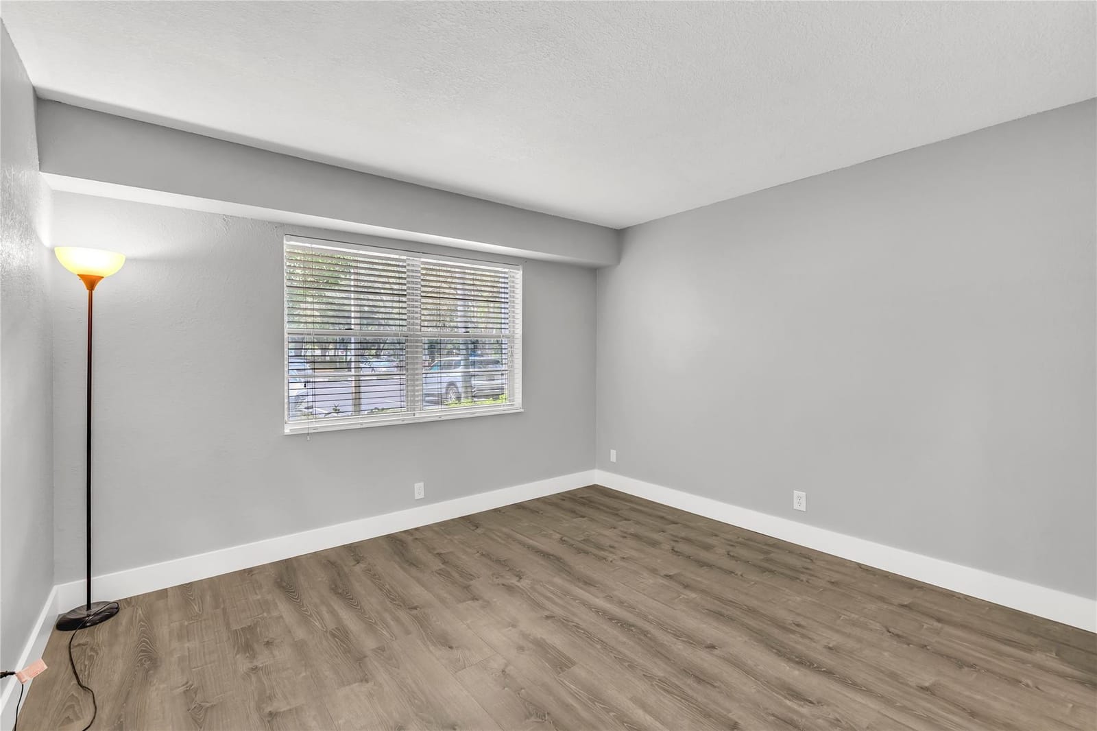 3100 W Rolling Hills Circle 109 — photo 10