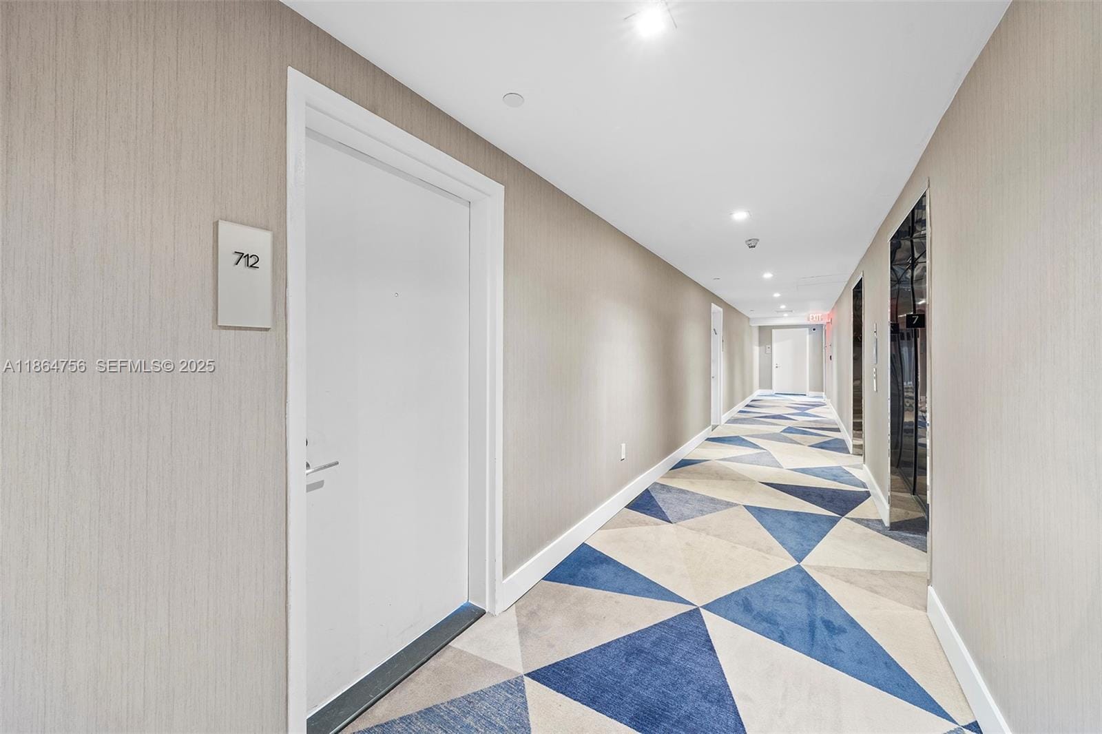 540 West Avenue 712, Miami Beach, FL 33139 photo 29