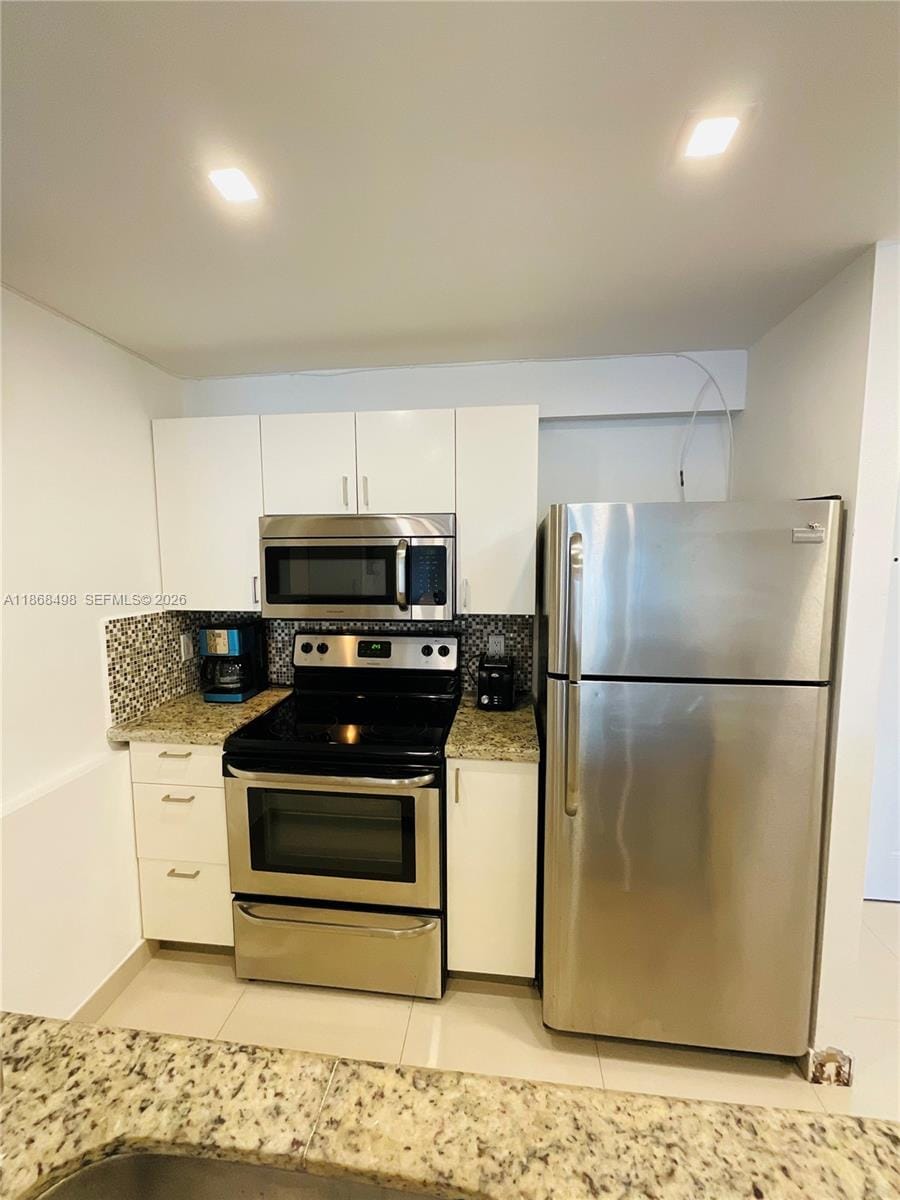 3545 NE 167th Street 505 — photo 9