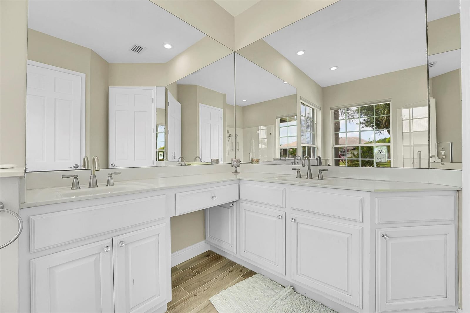 9407 Pinebark Court, Fort Pierce, FL 34951 photo 15