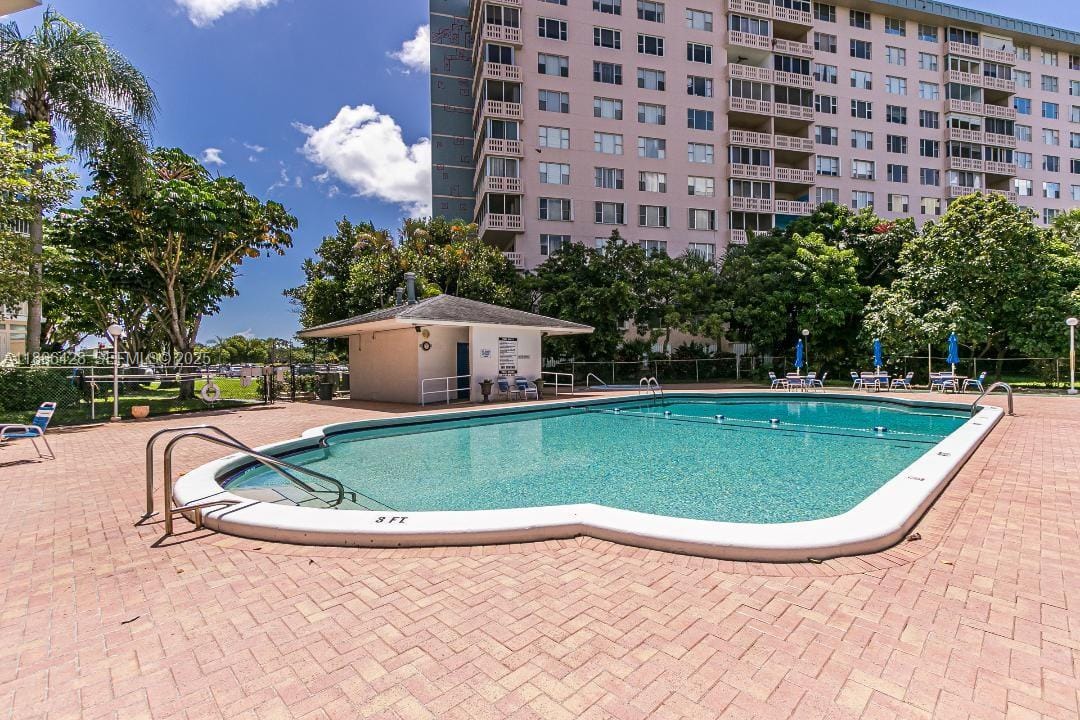 3850 Washington Street 106, Hollywood, FL 33021 photo 3