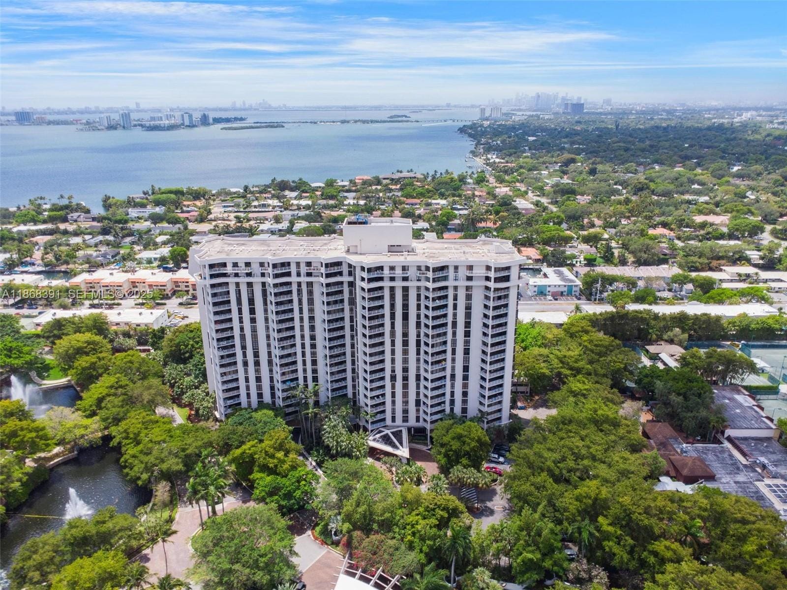 2000 Towerside Terrace 610, Miami, FL 33138