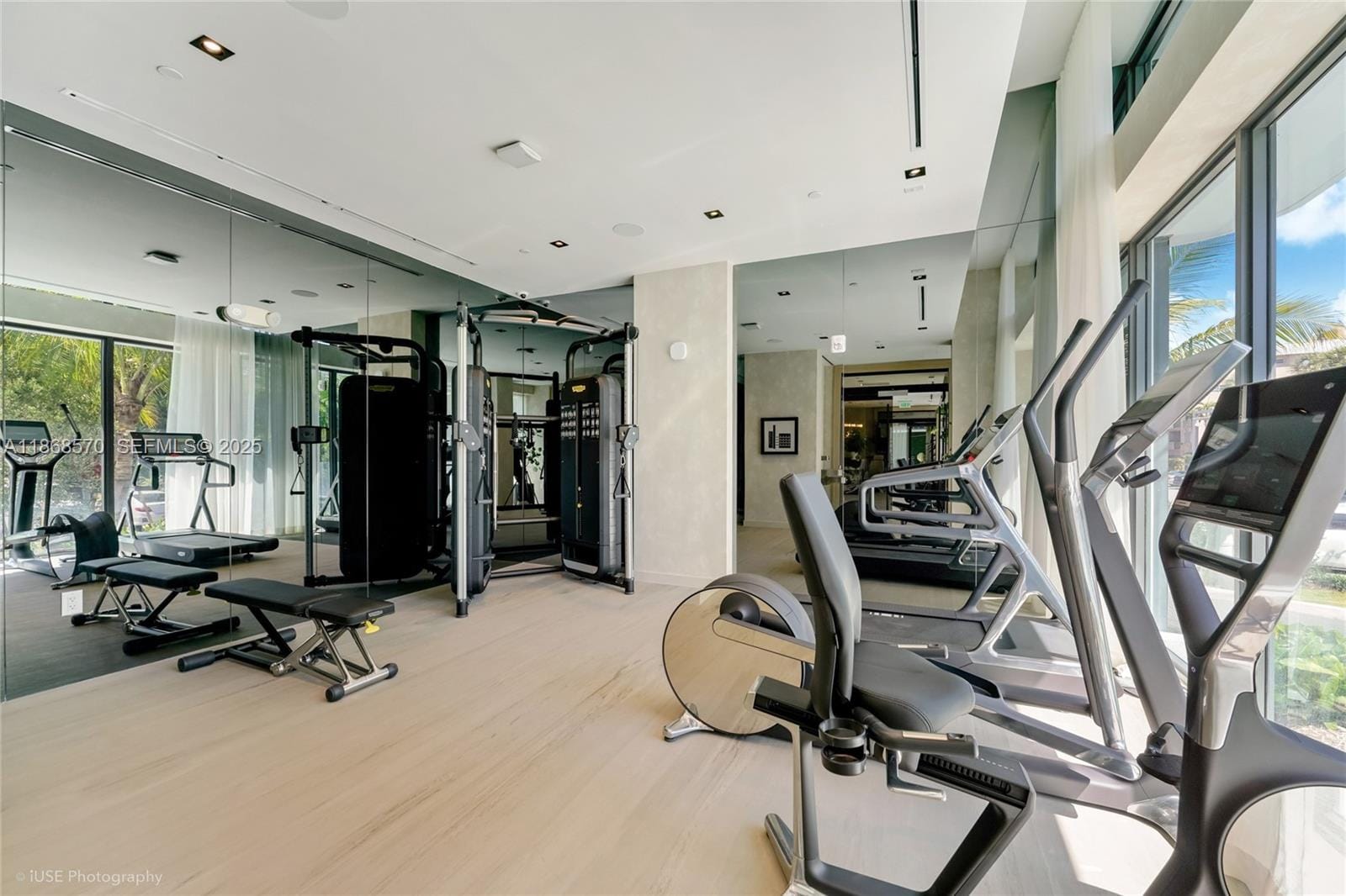 9901 W Bay Harbor Drive 406 — photo 6
