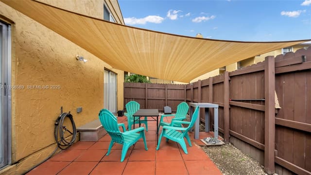 15480 SW 82nd Lane 218, Miami, FL 33193